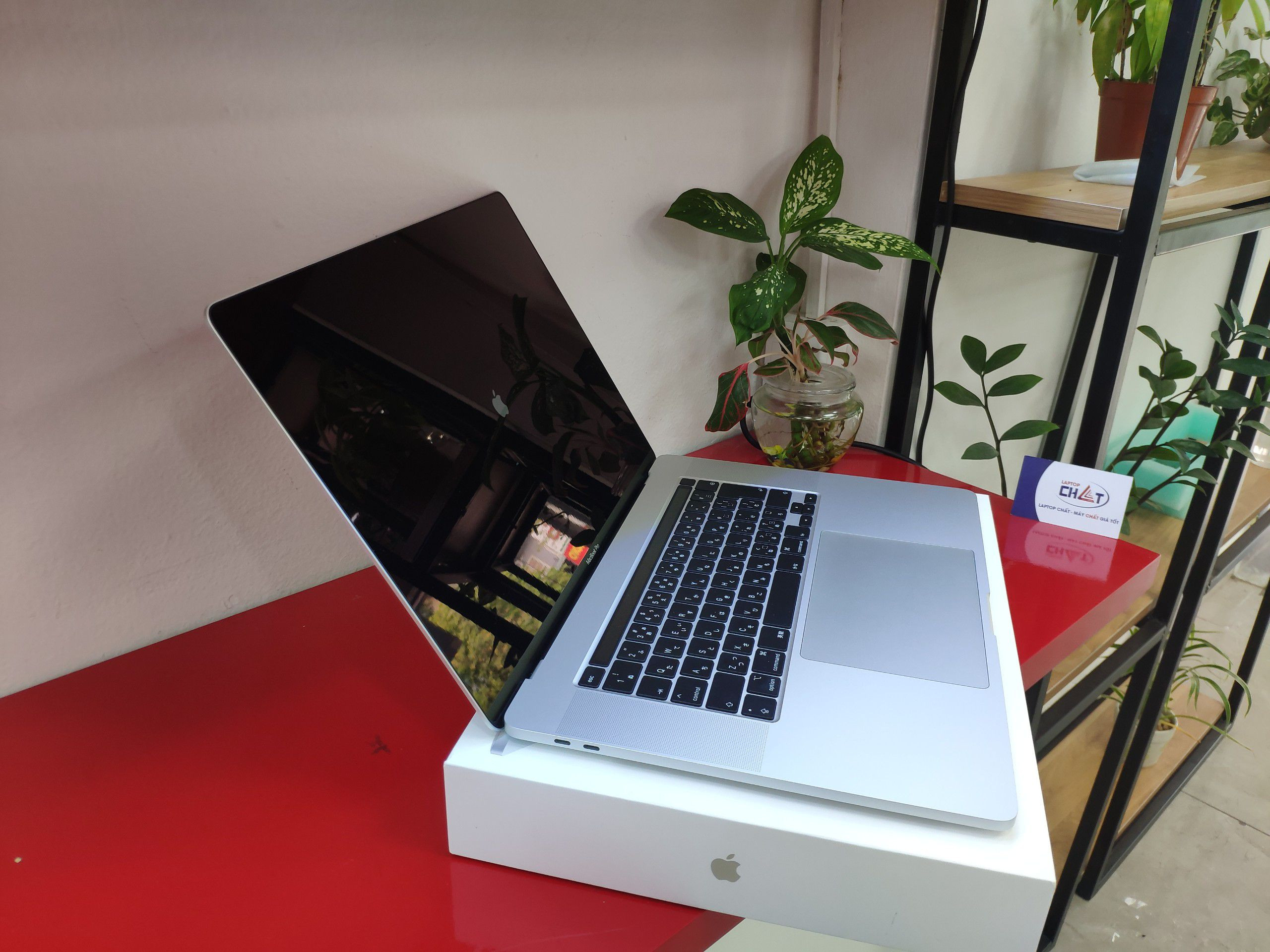 Macbook Pro 16 inch 2019-1